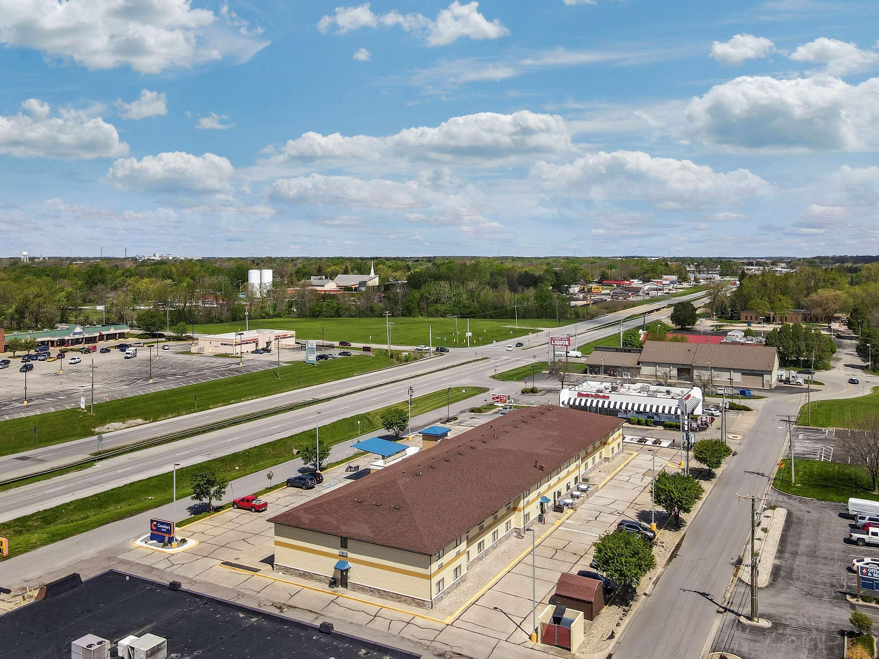 Comfort Inn Near Kokomo Speedway Exterior foto